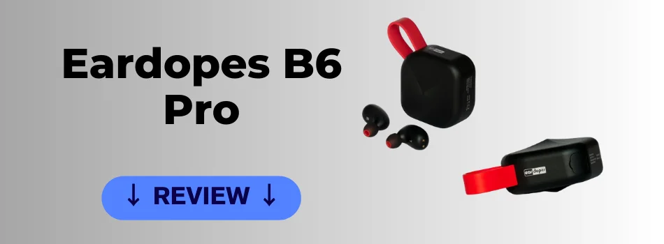 Een afbeelding van de Eardopes B6 Pro oordopjes in de oplaadcase, met waterdruppels op de case.